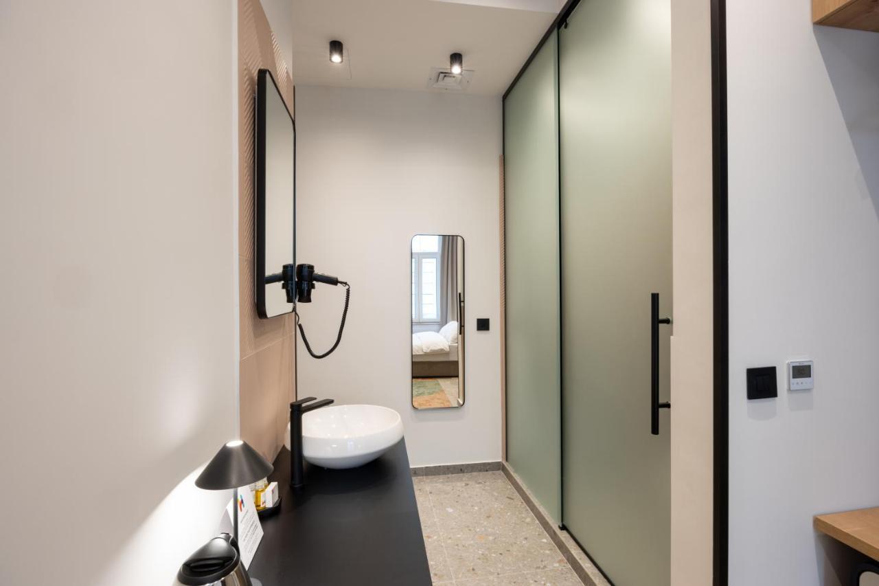 Hop Inn Rooms & Suites 贝尔格莱德 外观 照片
