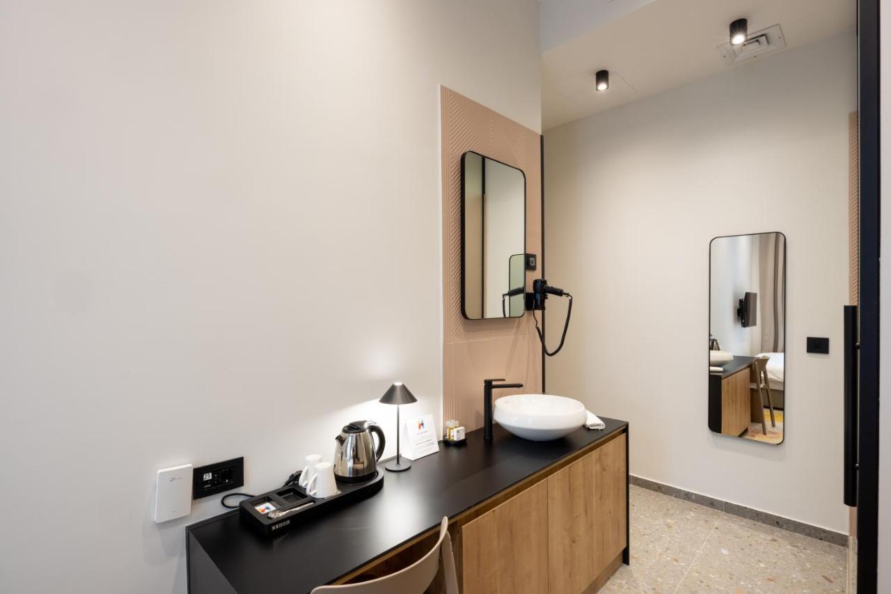 Hop Inn Rooms & Suites 贝尔格莱德 外观 照片