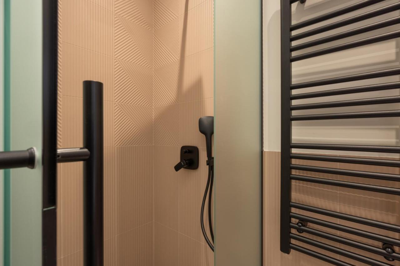 Hop Inn Rooms & Suites 贝尔格莱德 外观 照片