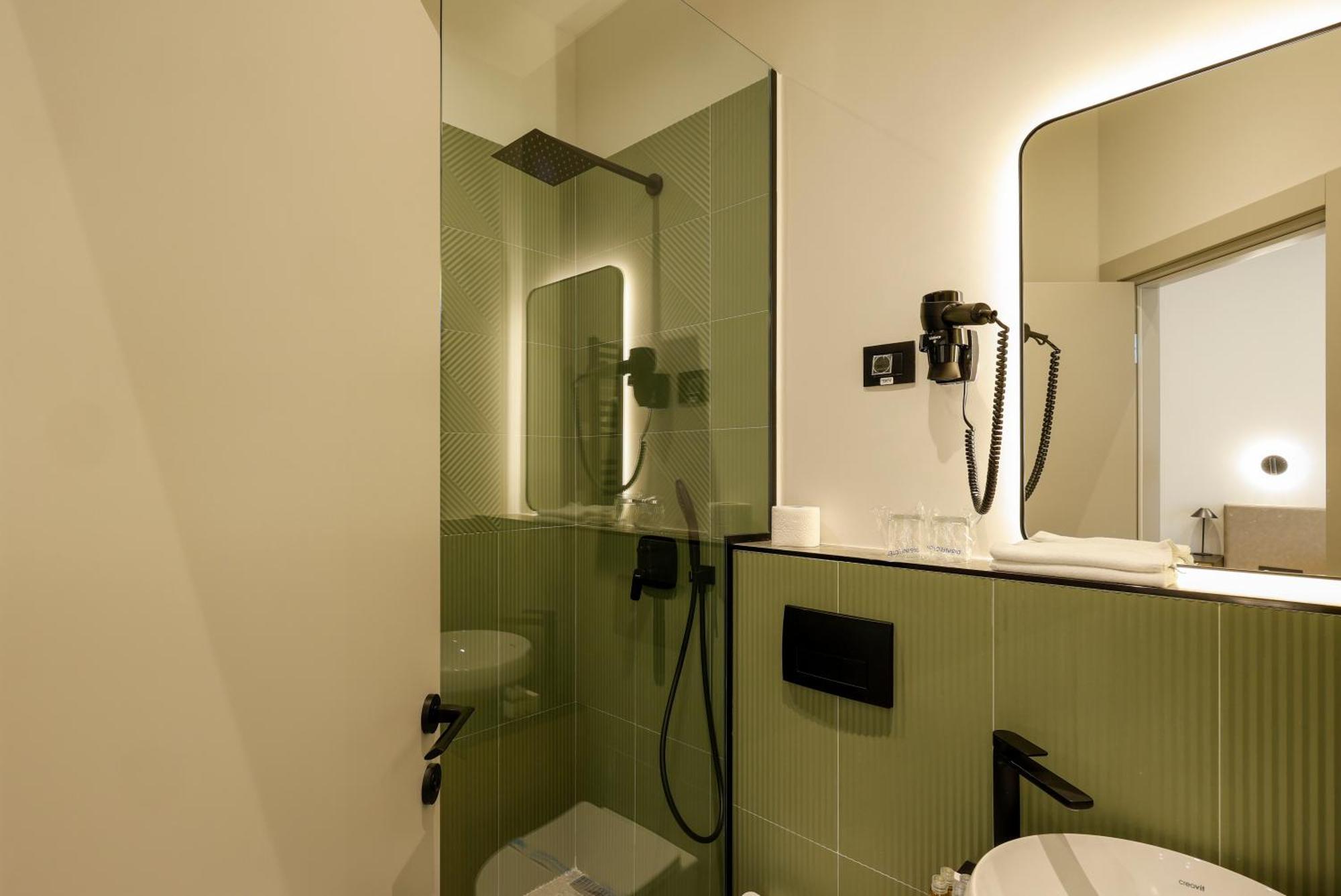 Hop Inn Rooms & Suites 贝尔格莱德 外观 照片
