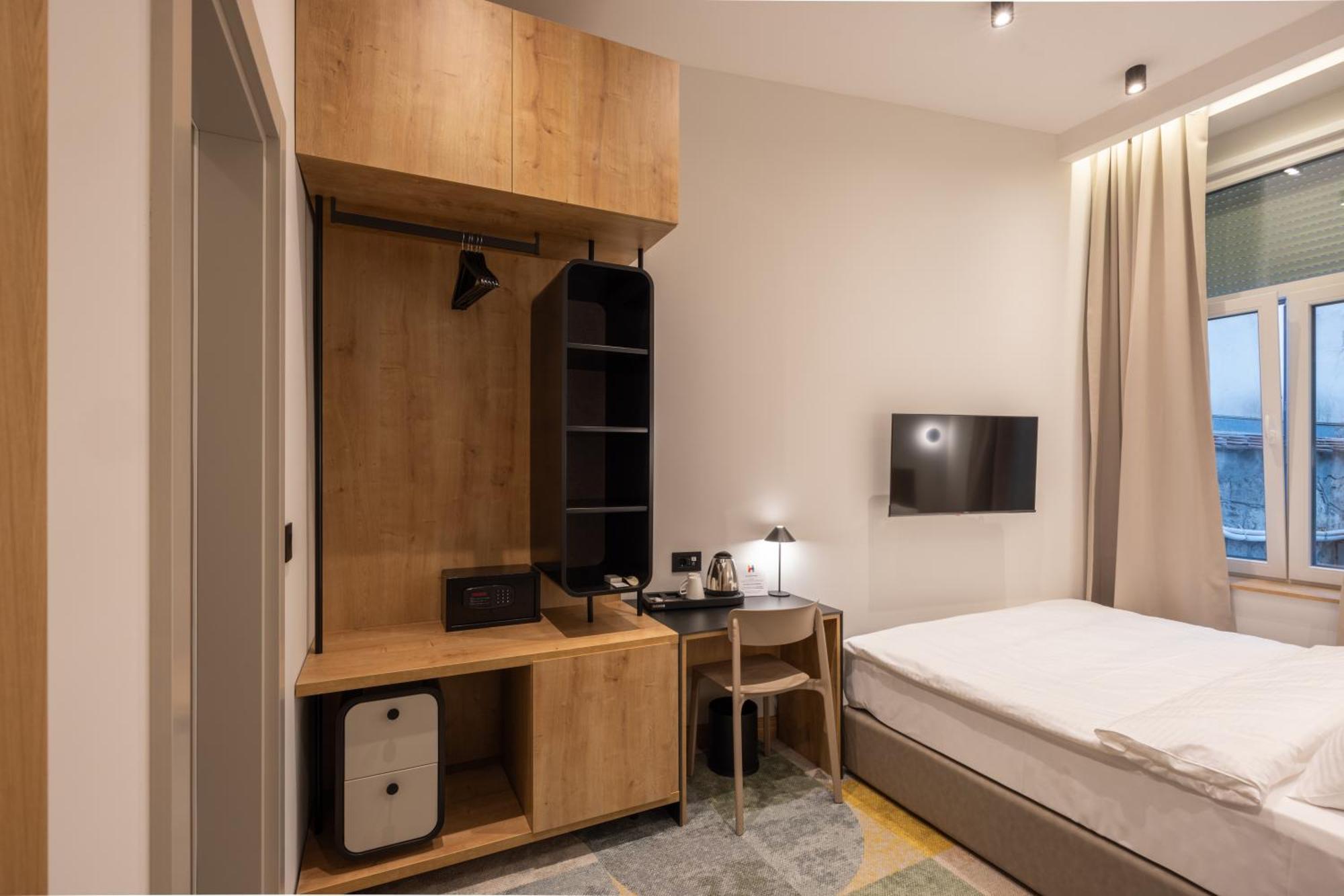 Hop Inn Rooms & Suites 贝尔格莱德 外观 照片